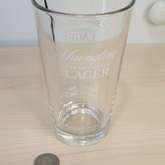 YUENGLING Traditional Lager Oldest Brewery 1829 Logo Clear Pint Glass Breweriana - Picture 2 of 4